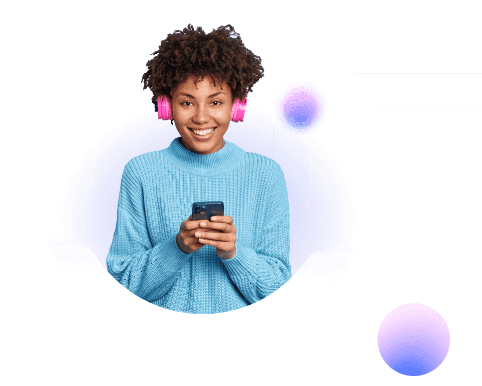 Woman using a screen reader to access the internet on her mobile phone